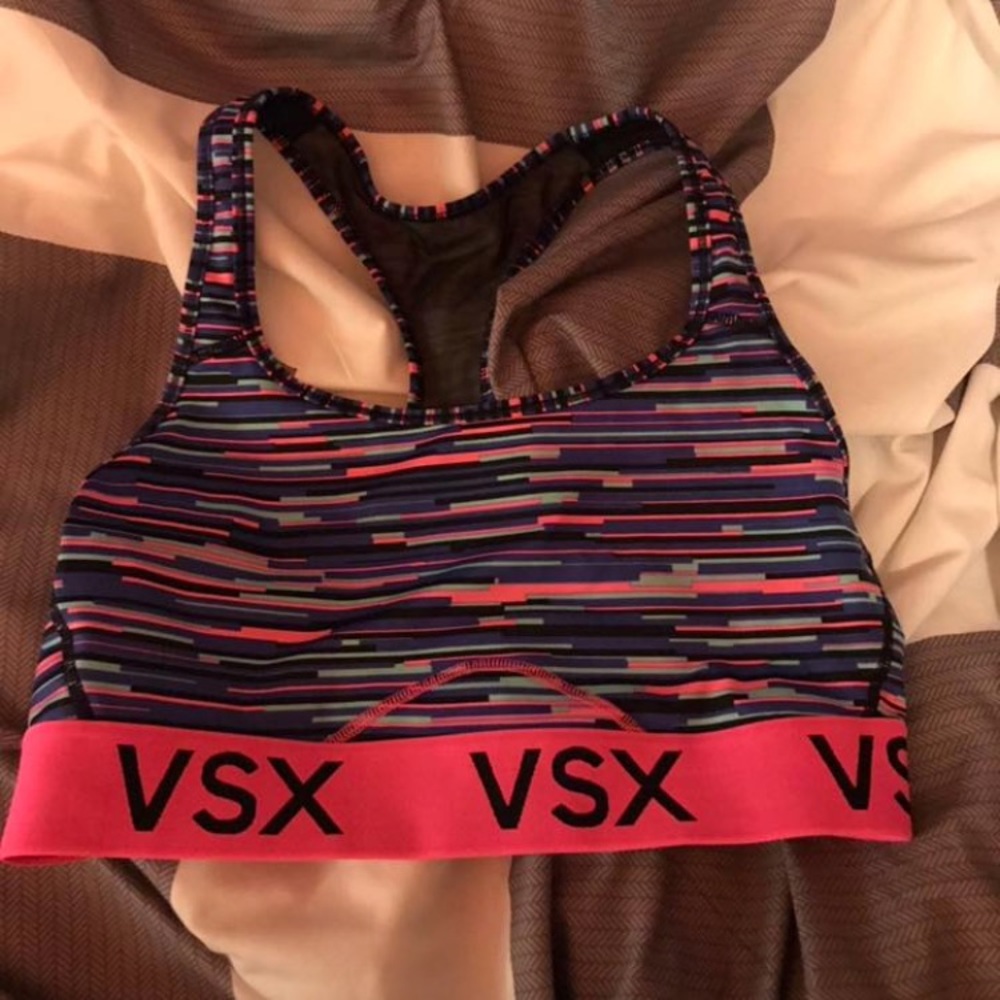 Sports bra